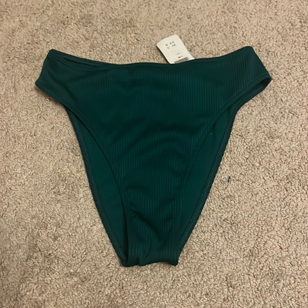 NWT HOLLISTER‎ HIGH WAISTED CHEEKY BIKINI BOTTOMS XS GREEN